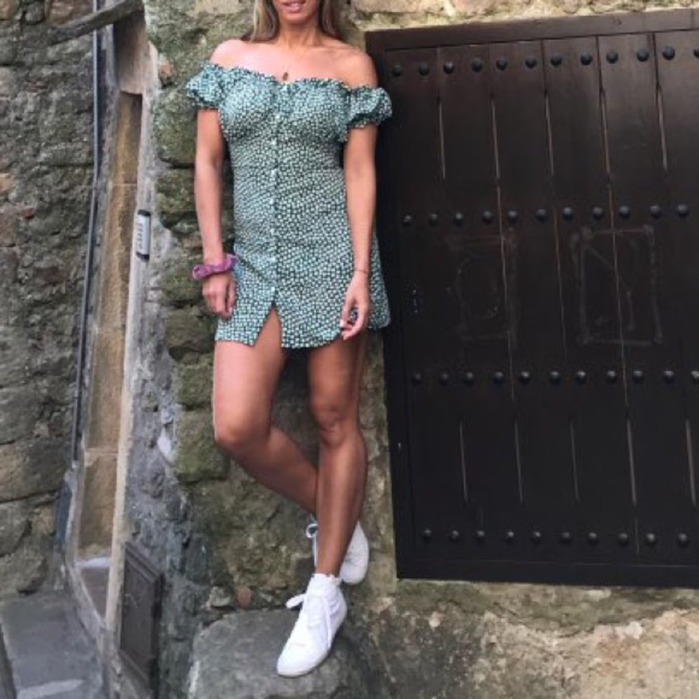 5⭐️ FAV BESTSELLER NEW With Jean Style Green Dress